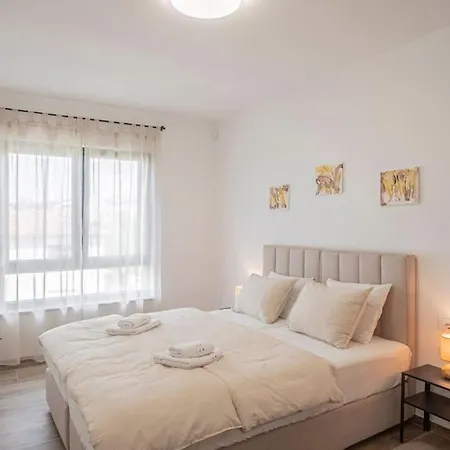 Peld Medulin Comfort & Luxury Apartment Exterior photo